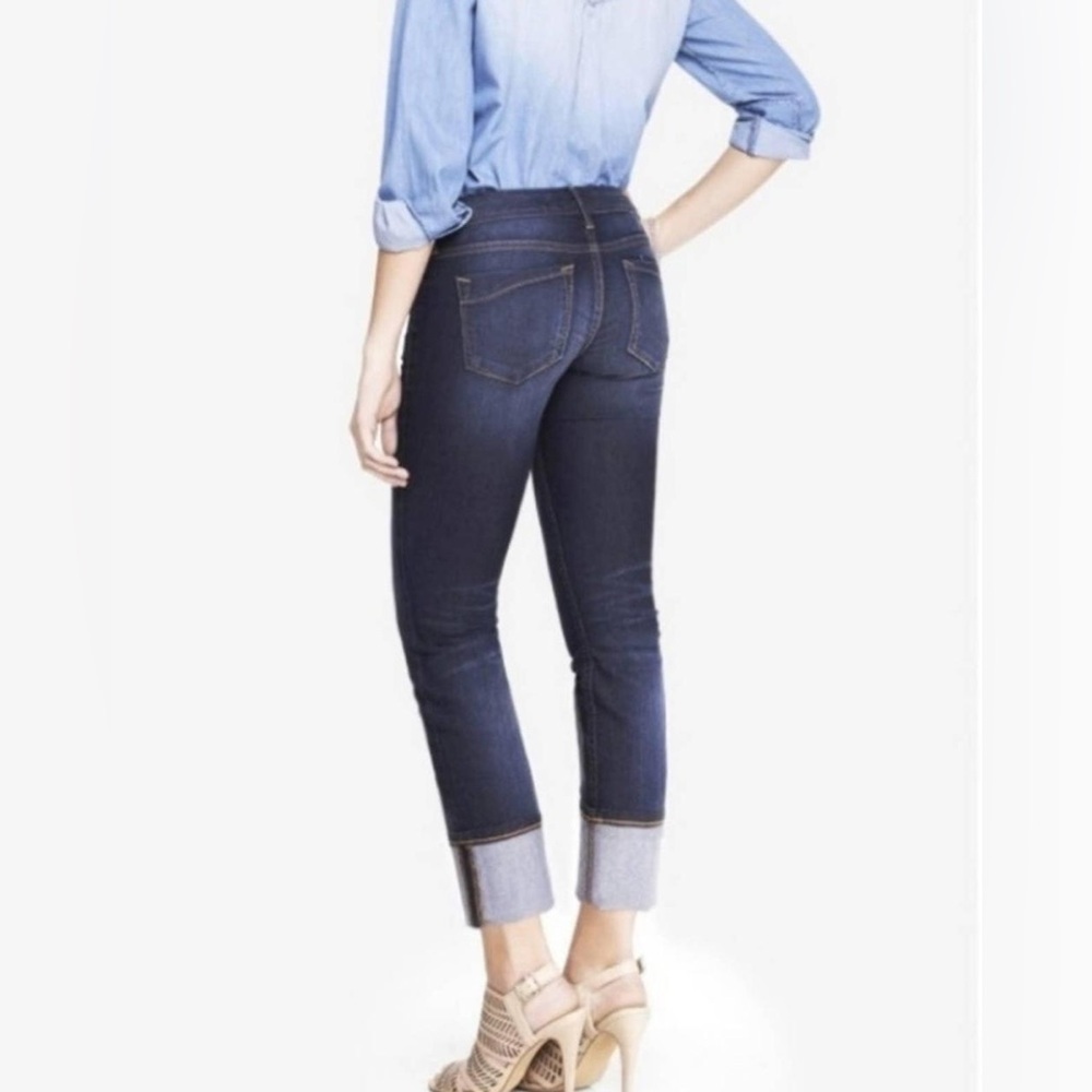 Express Dark Indigo Low Rise Skinny Jeans.          Size-2S